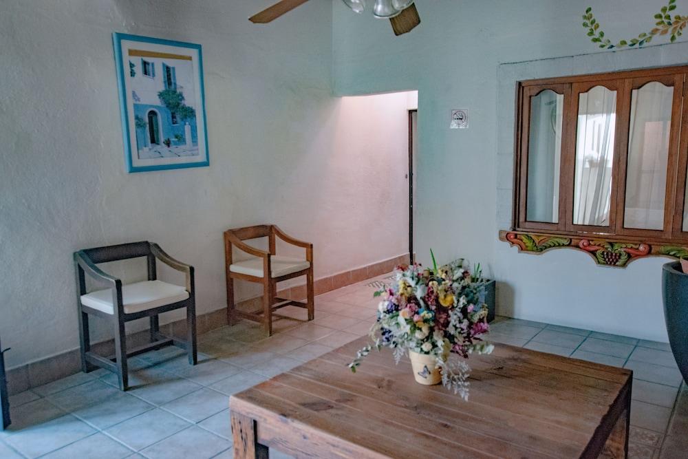 Hotel Santa Ana 3*